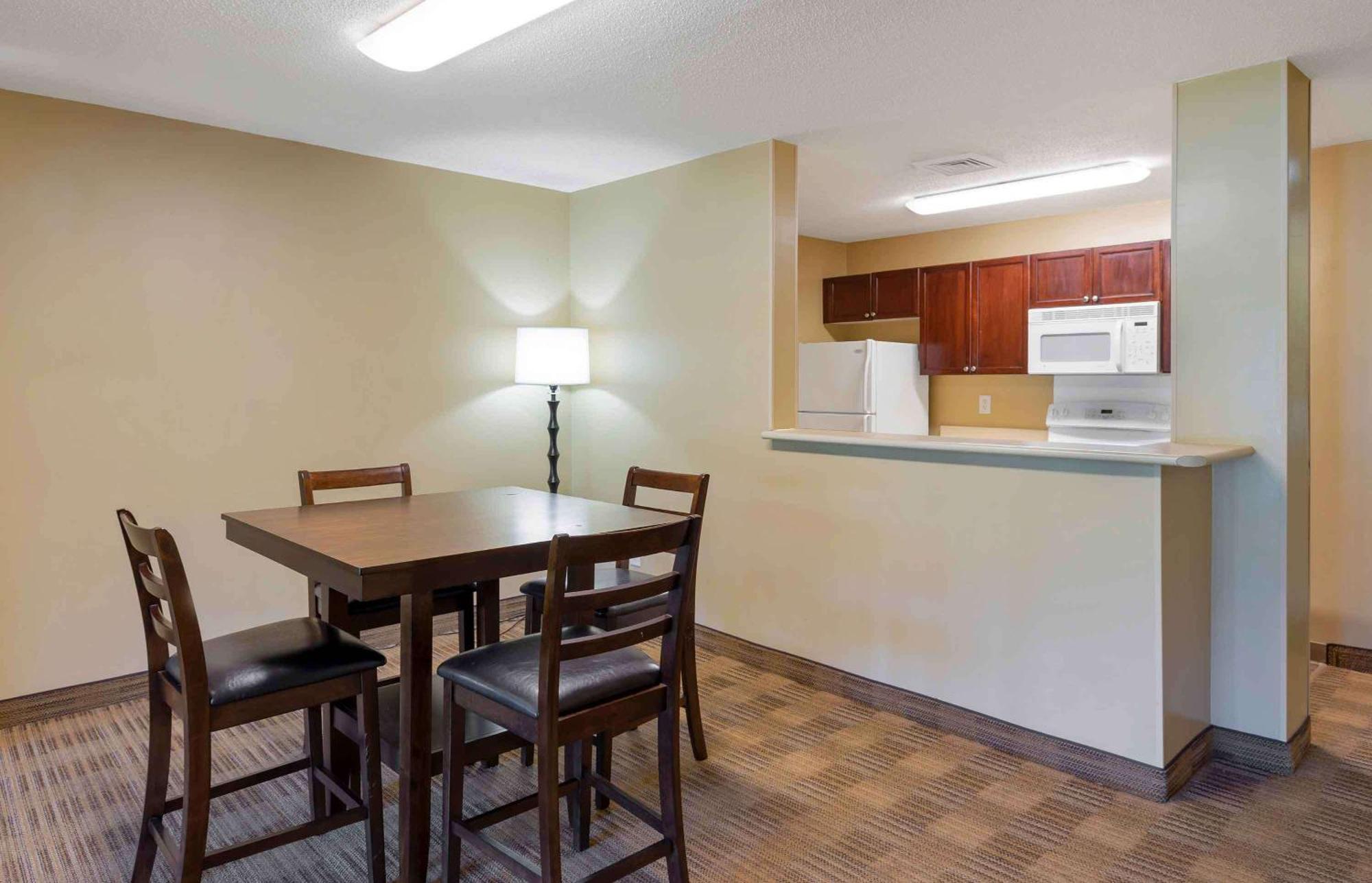 Extended Stay America Suites - Raleigh - Rtp - 4919 Miami Blvd Durham Exteriér fotografie