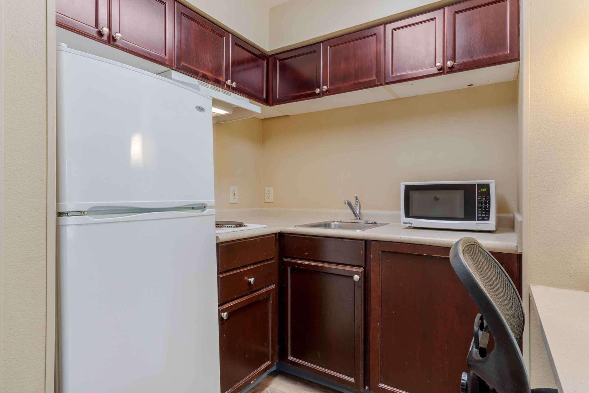 Extended Stay America Suites - Raleigh - Rtp - 4919 Miami Blvd Durham Exteriér fotografie