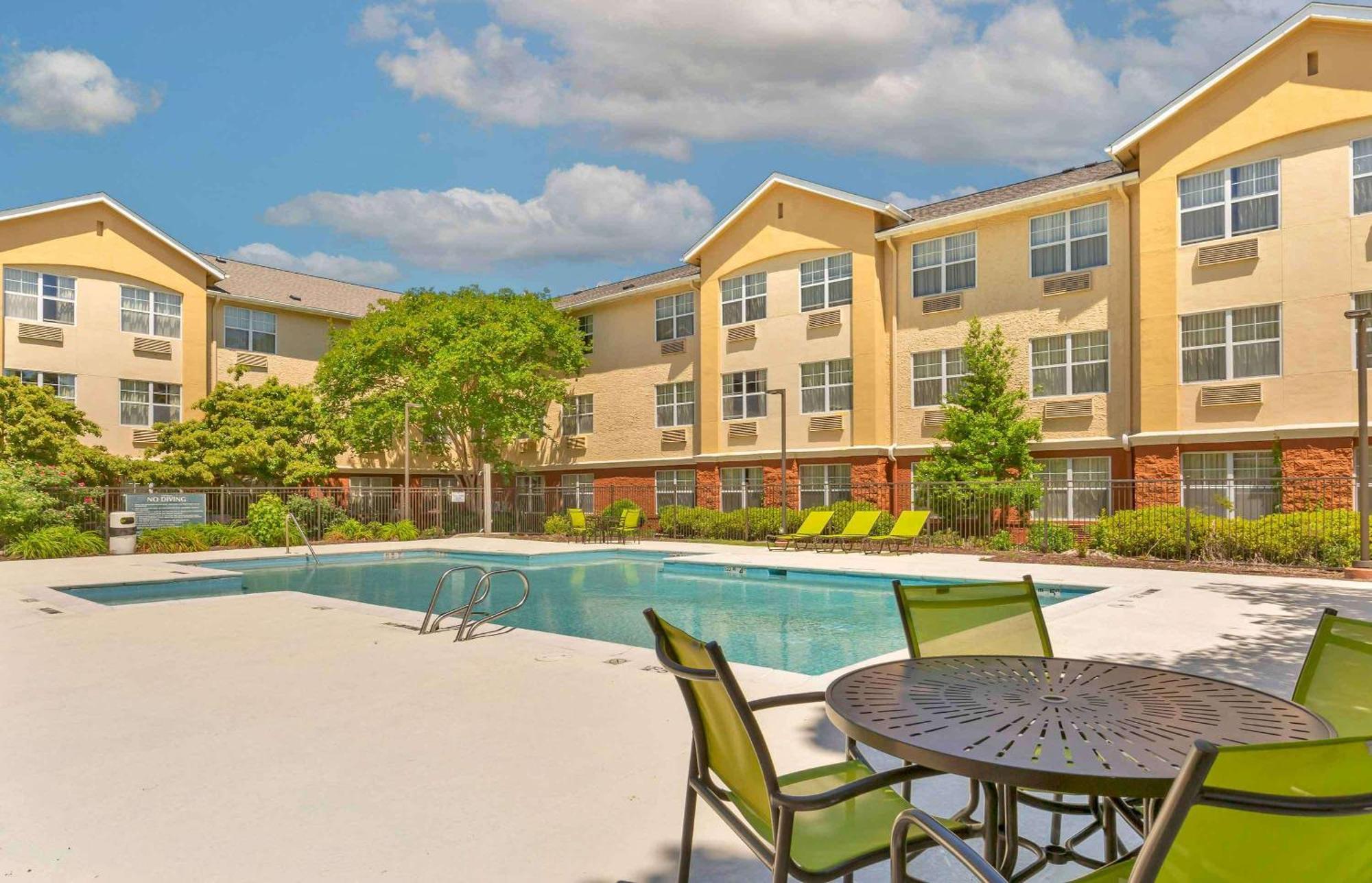 Extended Stay America Suites - Raleigh - Rtp - 4919 Miami Blvd Durham Exteriér fotografie