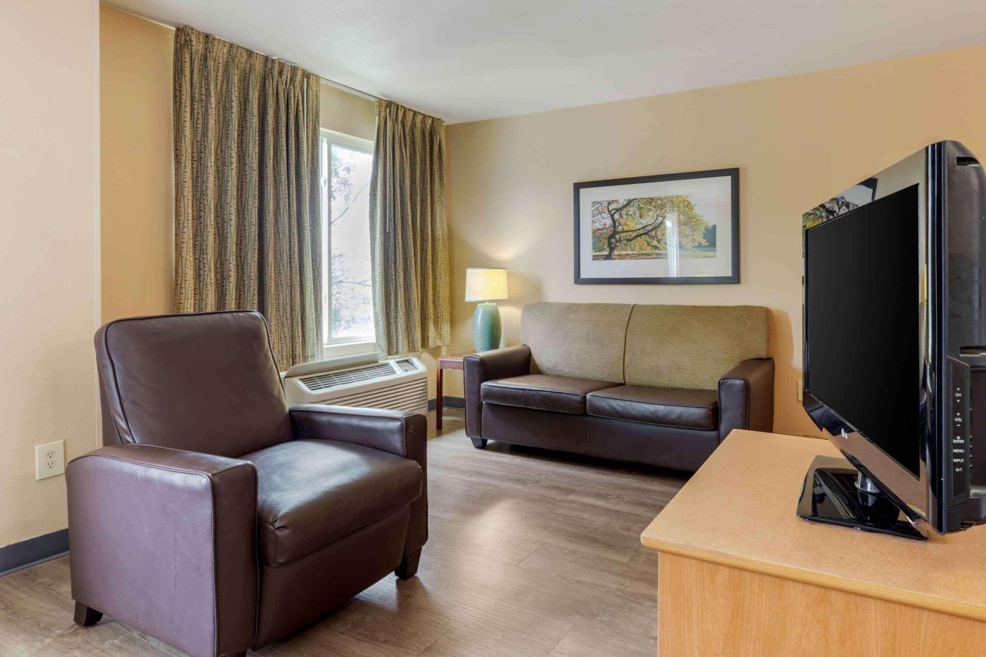 Extended Stay America Suites - Raleigh - Rtp - 4919 Miami Blvd Durham Exteriér fotografie